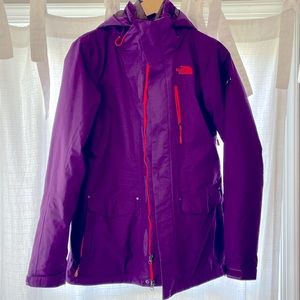 *Worn Once* North Face Jacket (size small)